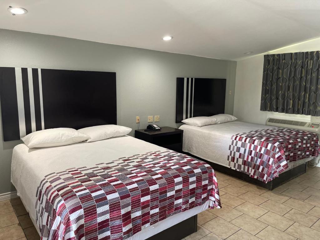 קורפוס כריסטי Safari Inn Motel מראה חיצוני תמונה