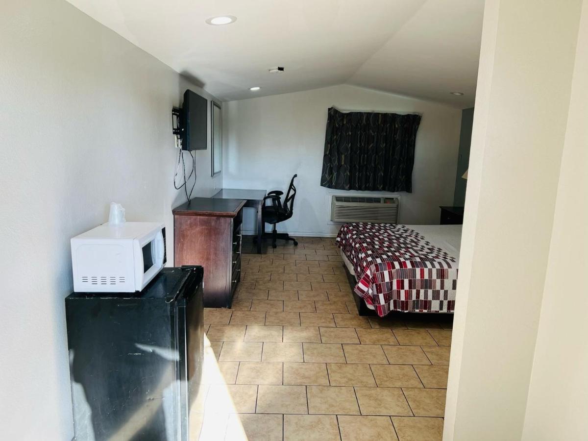 קורפוס כריסטי Safari Inn Motel מראה חיצוני תמונה